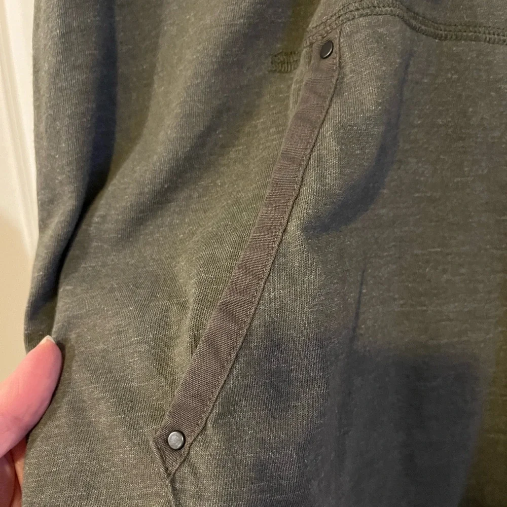 Banana Republic Shirt Mens Extra Large XL Green Hoodie Long Sleeve Henley Pocket